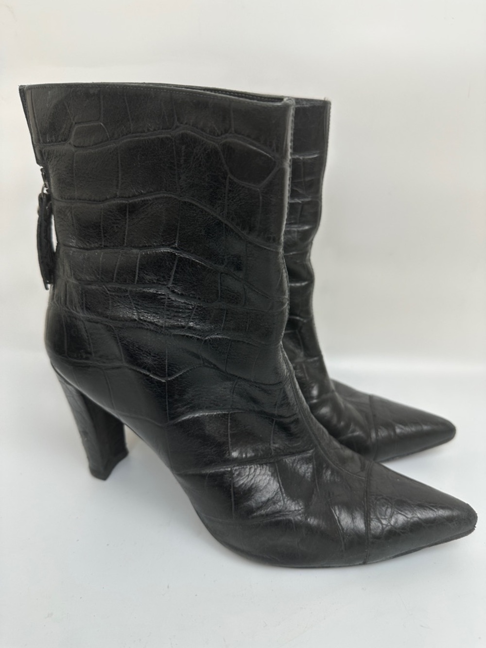 Stuart Weitzman Black Croc Tiptoe Ankle Bootie Women’s Size 10